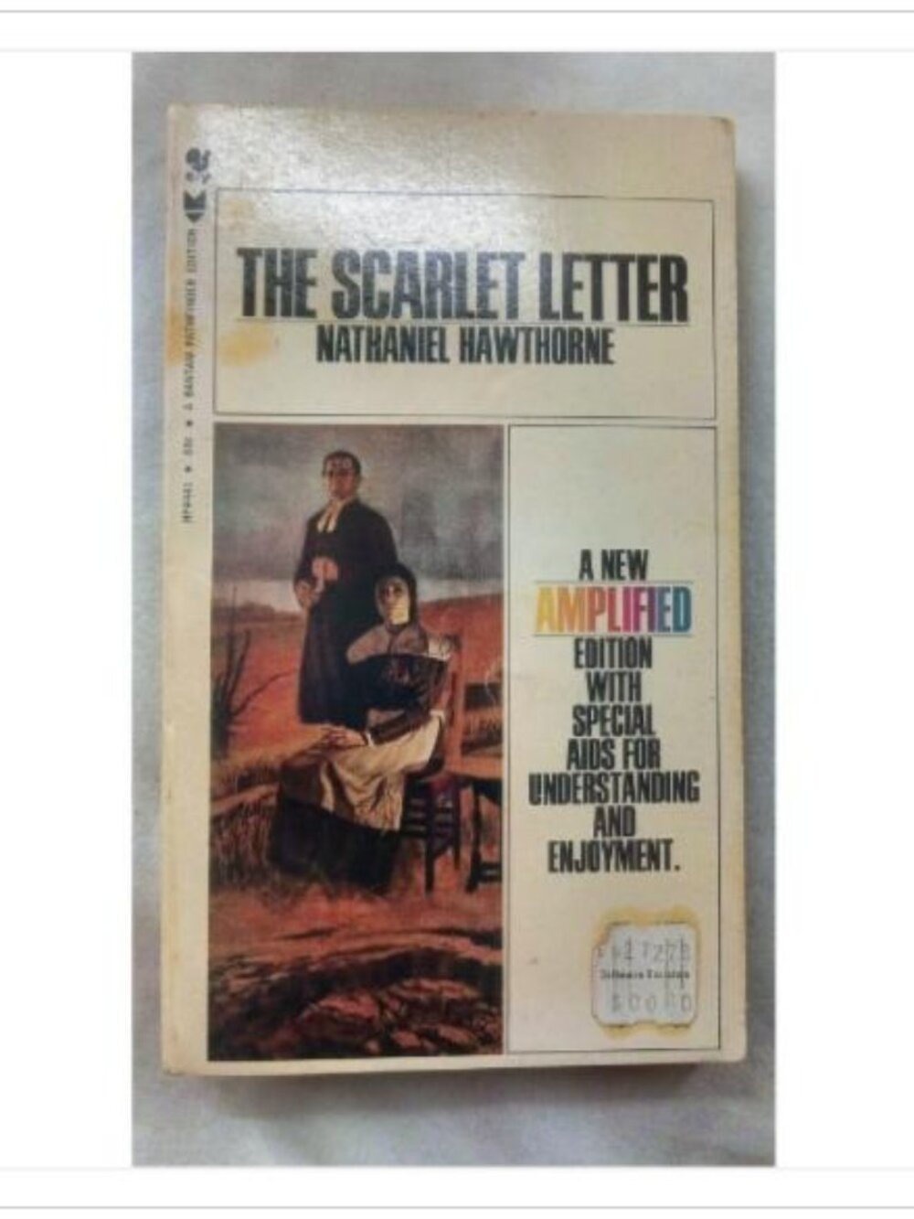 The Scarlet Letter Nathaniel Hawthorne 10th printing Paperback Book Vintage